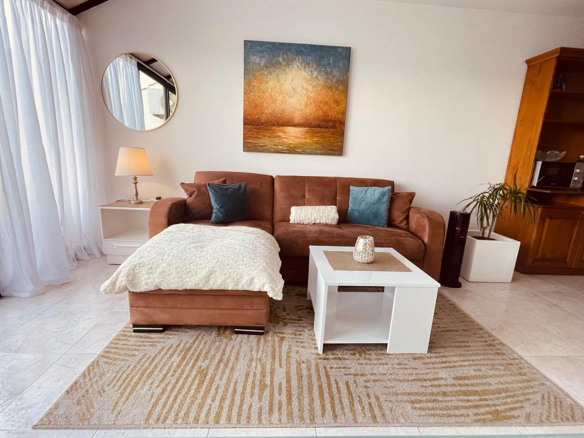 Seafront Apartment Terrace, Lounger & Panoramic Ocean Views Mellieħa Екстериор снимка