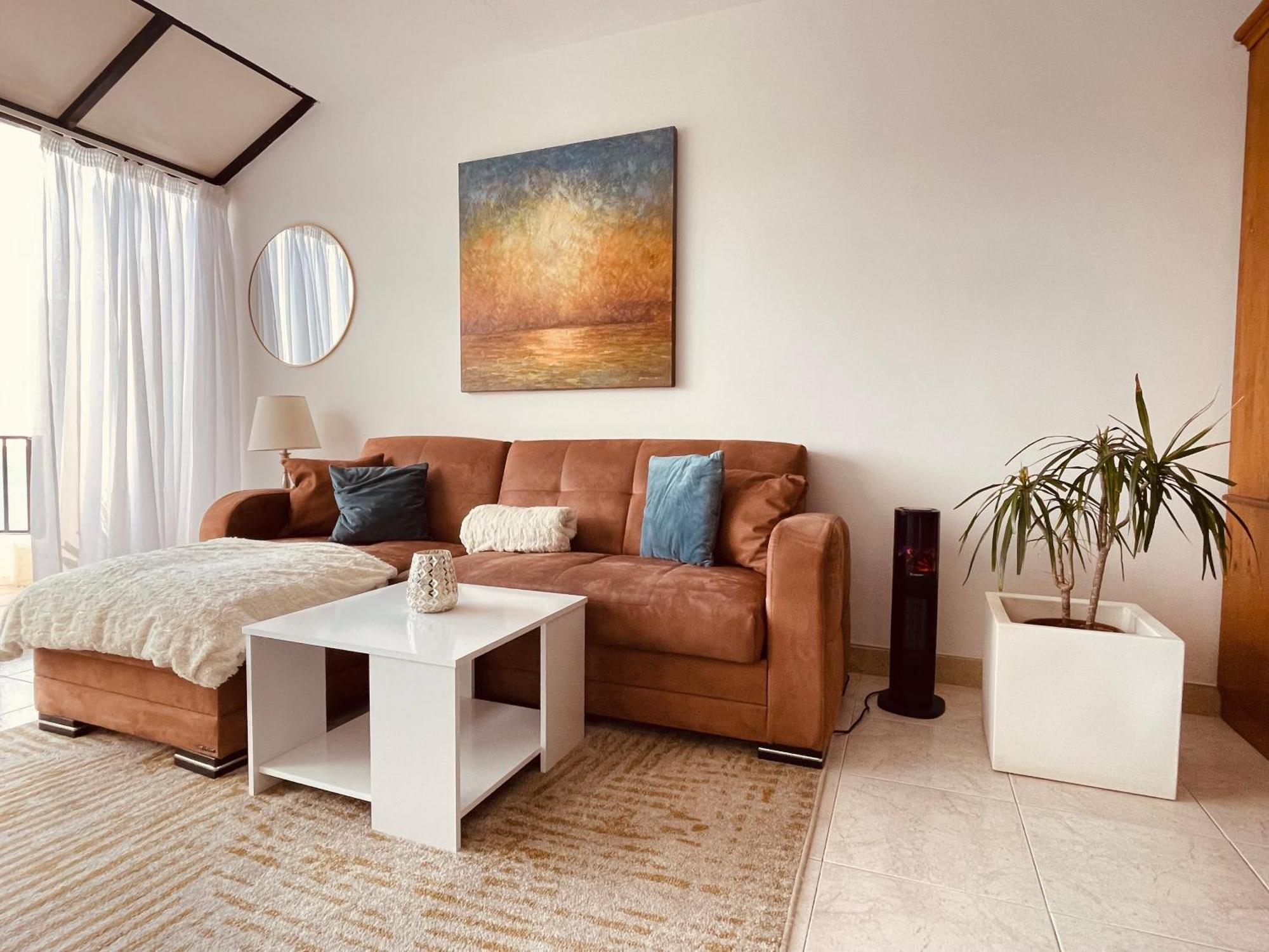 Seafront Apartment Terrace, Lounger & Panoramic Ocean Views Mellieħa Екстериор снимка